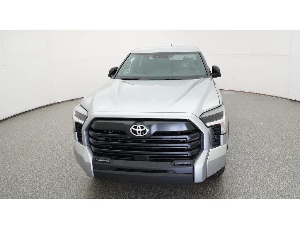New 2026 Silver Toyota SR5 image 15