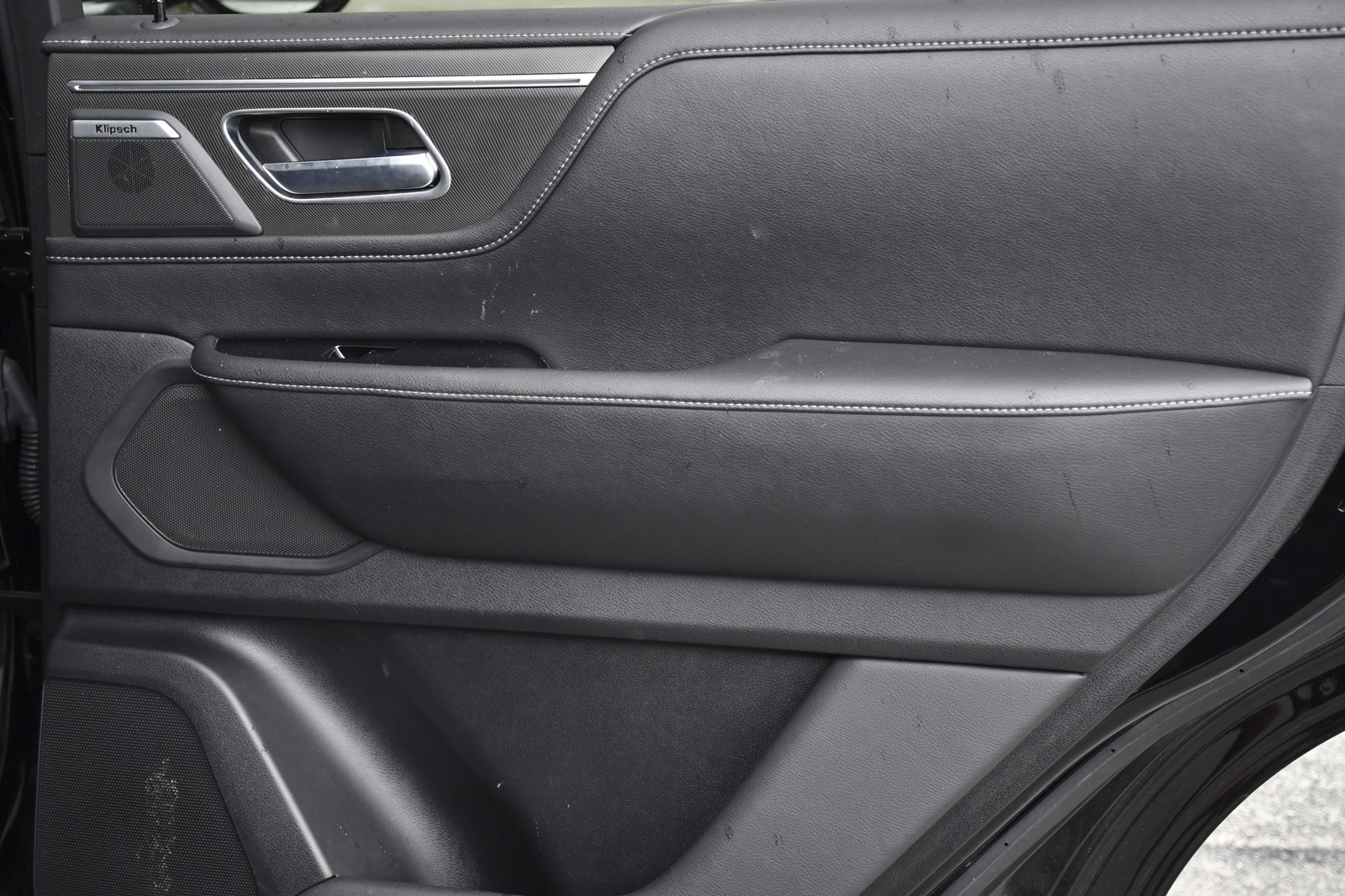 Used 2025 Black Obsidian INFINITI PURE image 28
