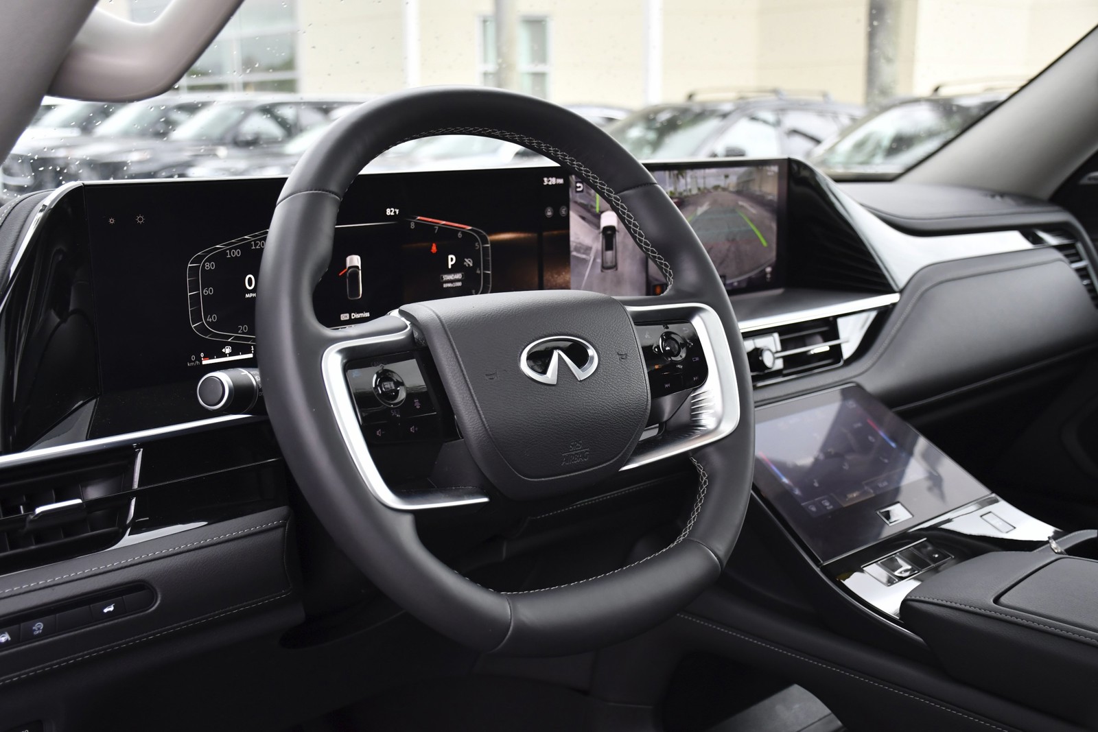 Used 2025 Black Obsidian INFINITI PURE image 22