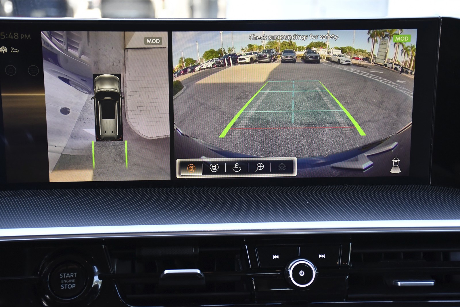 Used 2025 Black Obsidian INFINITI PURE image 18