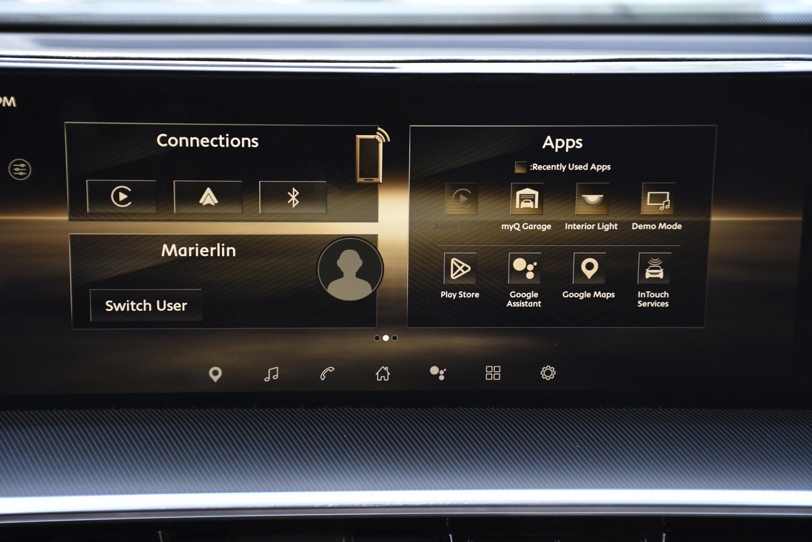 Used 2025 Black Obsidian INFINITI PURE image 15