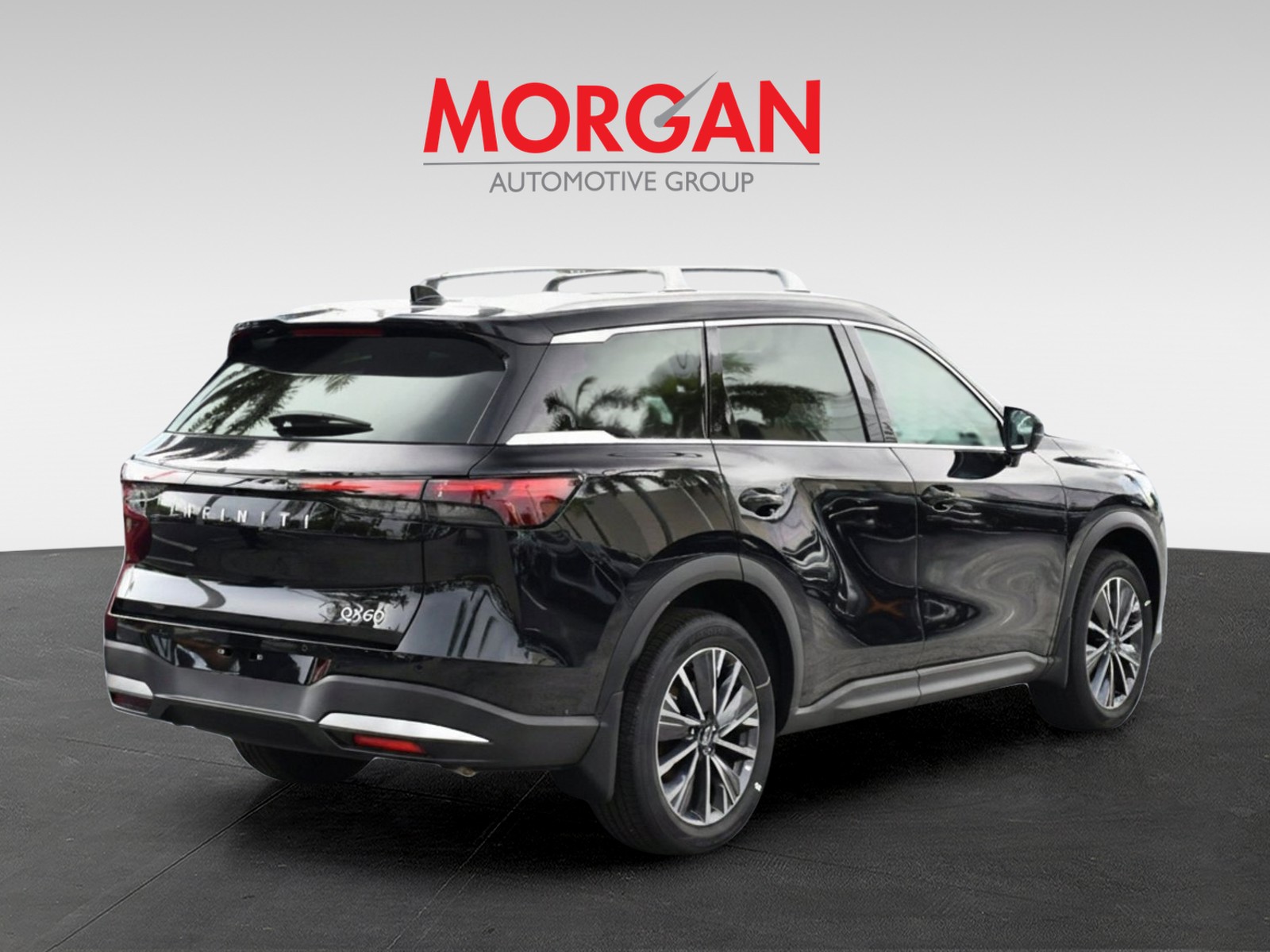 New 2027 Mineral Black INFINITI LUXE image 4