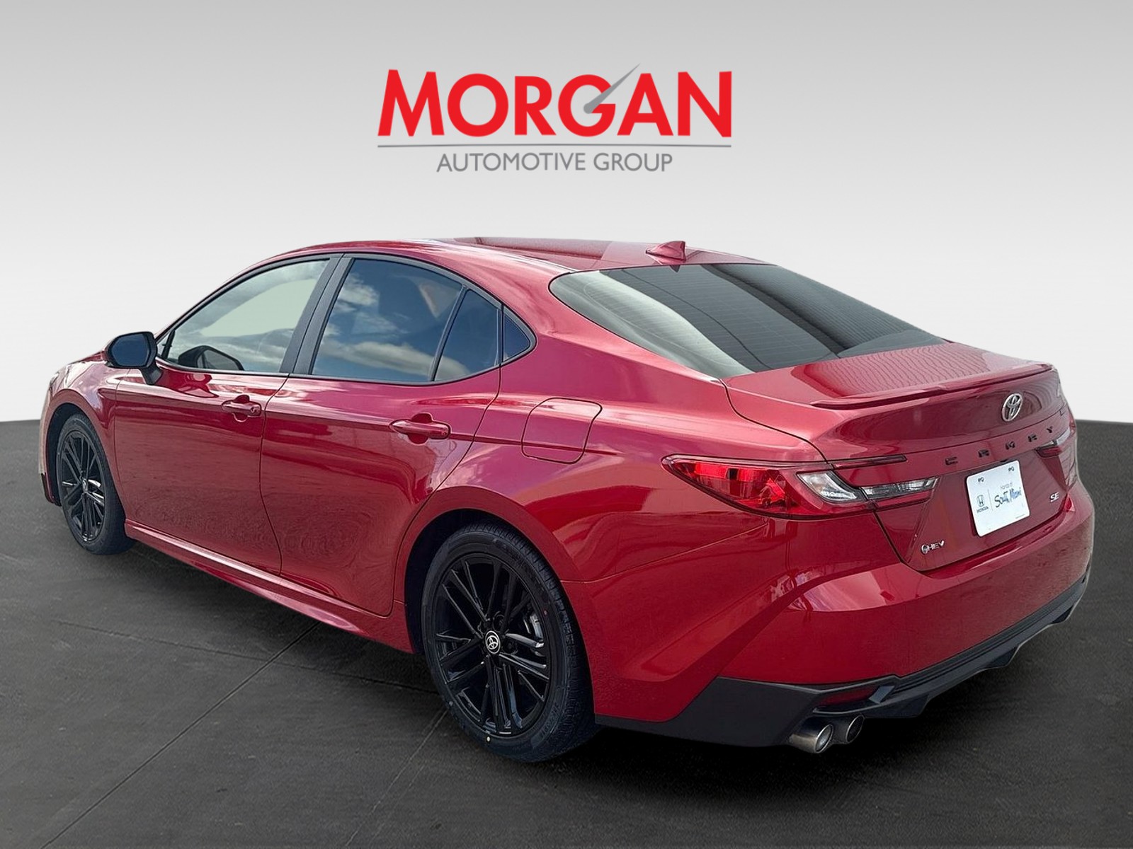 Used 2025 Supersonic Red Toyota SE image 5