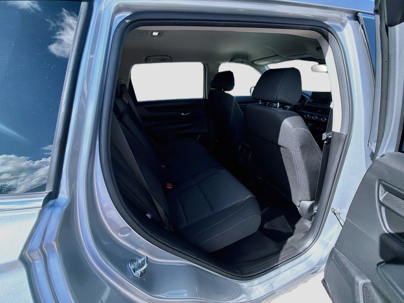 Used 2025  Honda LX image 27