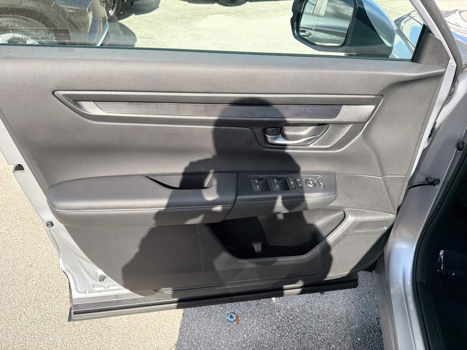 Used 2025  Honda LX image 19