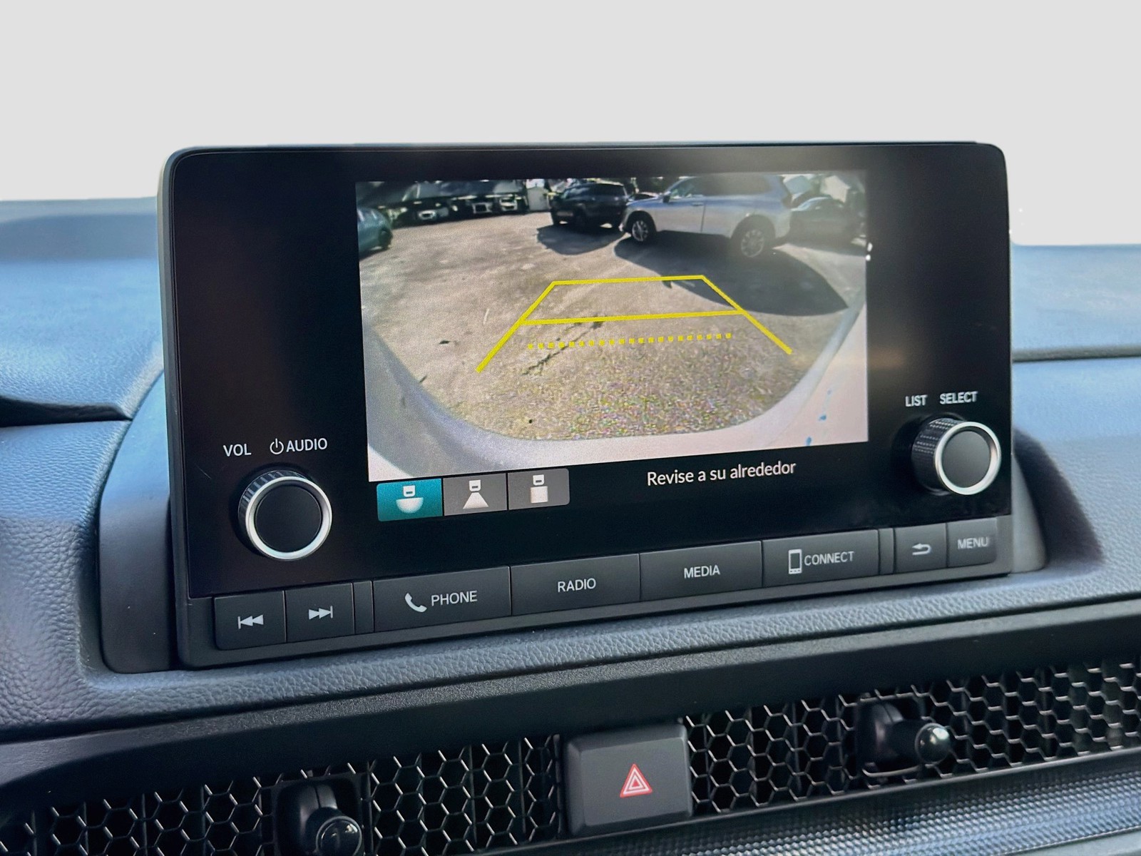 Used 2025  Honda LX image 13