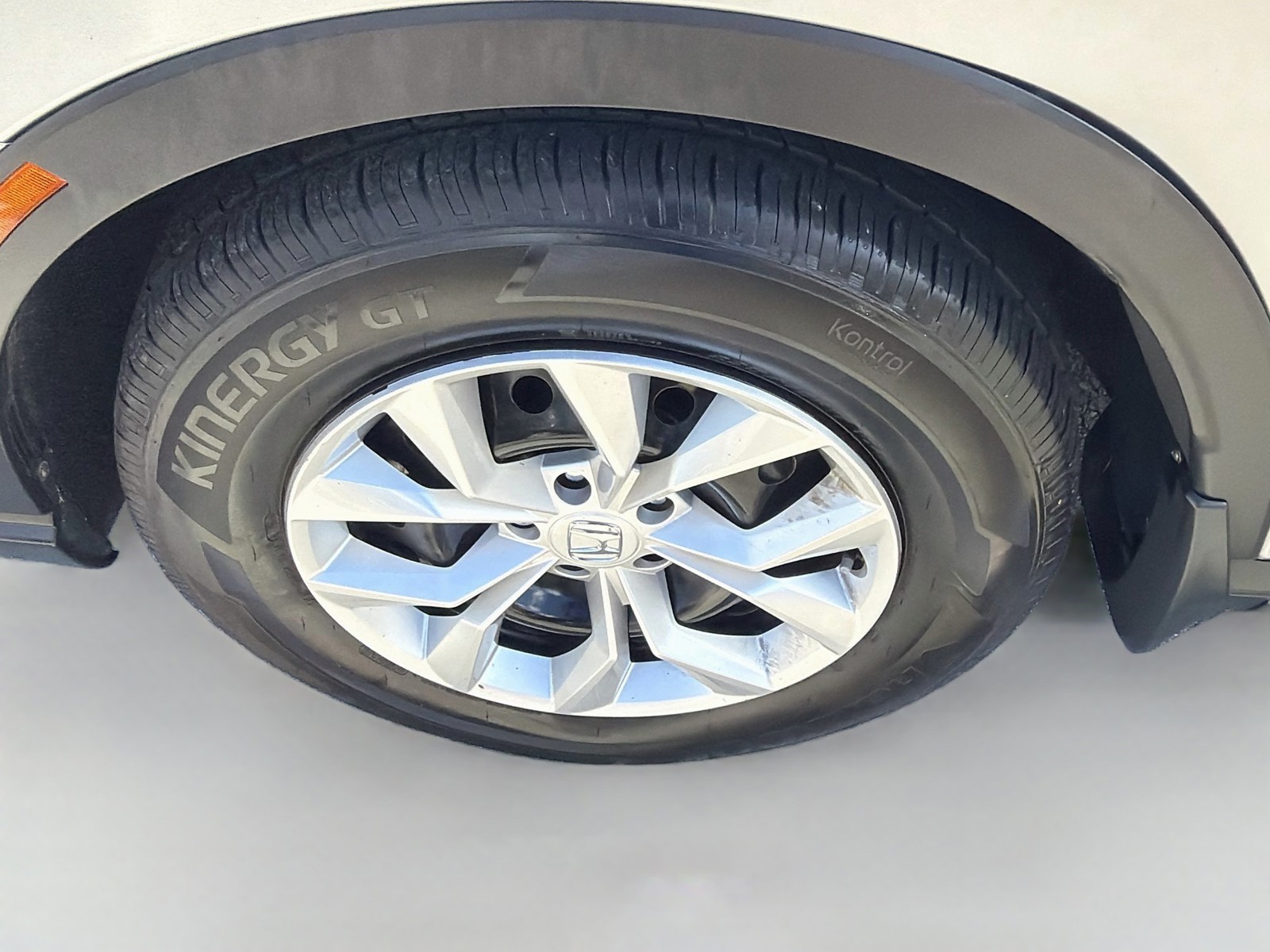 Used 2025  Honda LX image 34