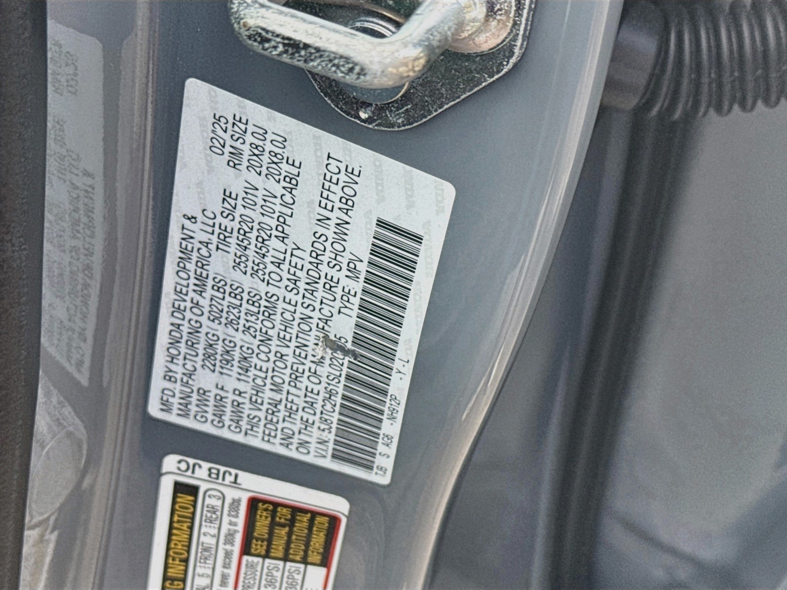 Used 2025 Urban Gray Pearl Acura w/A-Spec Package image 38