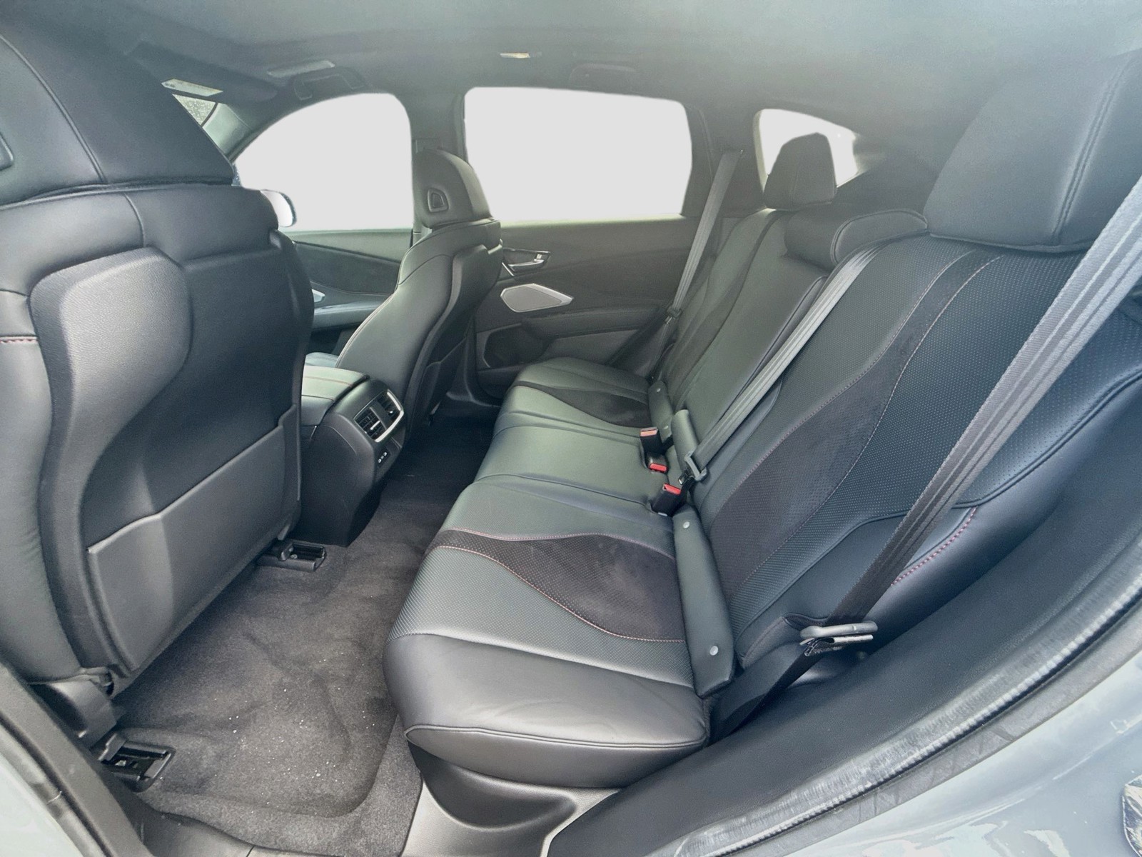 Used 2025 Urban Gray Pearl Acura w/A-Spec Package image 24