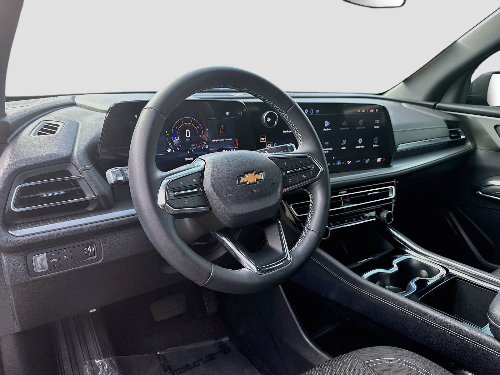 Used 2025 Mosaic Black Metallic Chevrolet FWD LT image 9