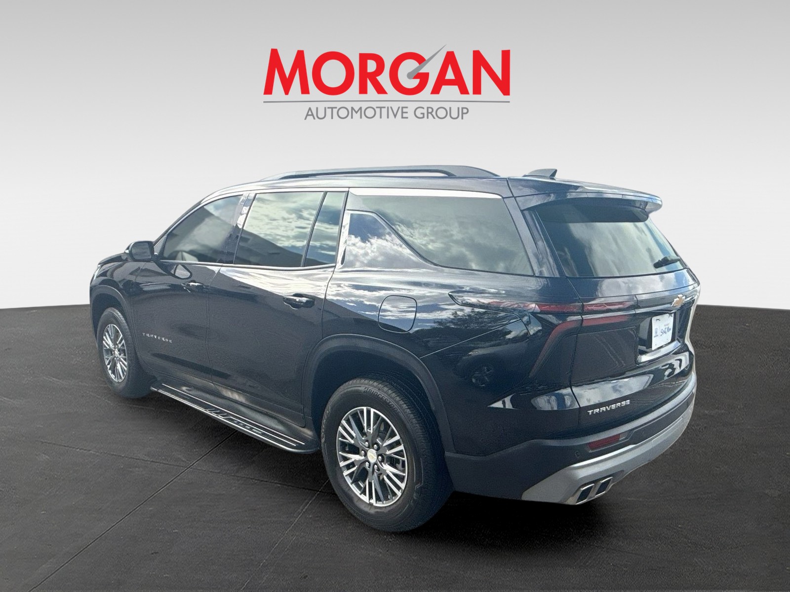 Used 2025 Mosaic Black Metallic Chevrolet FWD LT image 5