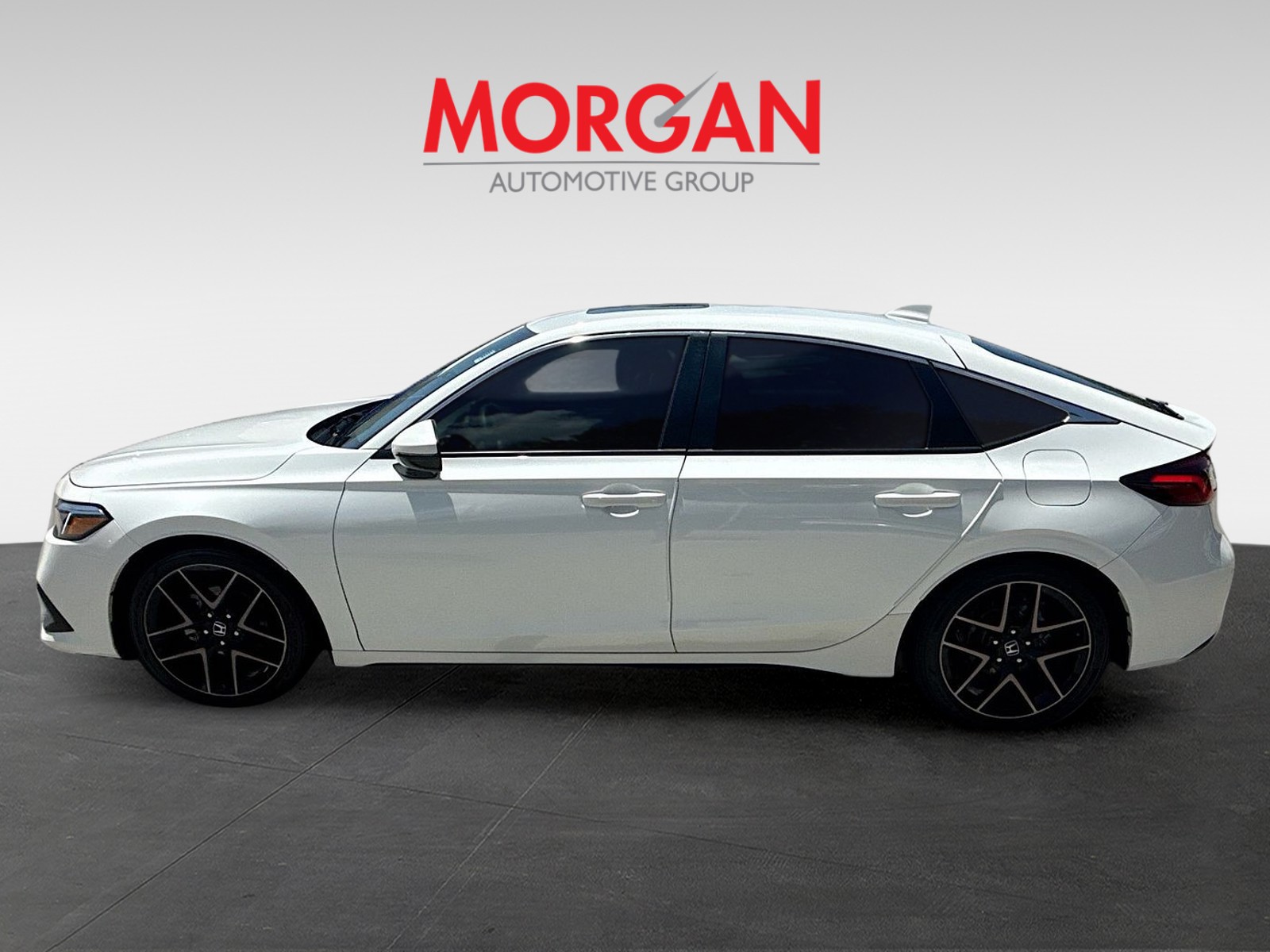 Certified Used 2024 Platinum White Pearl Honda Sport Touring image 4