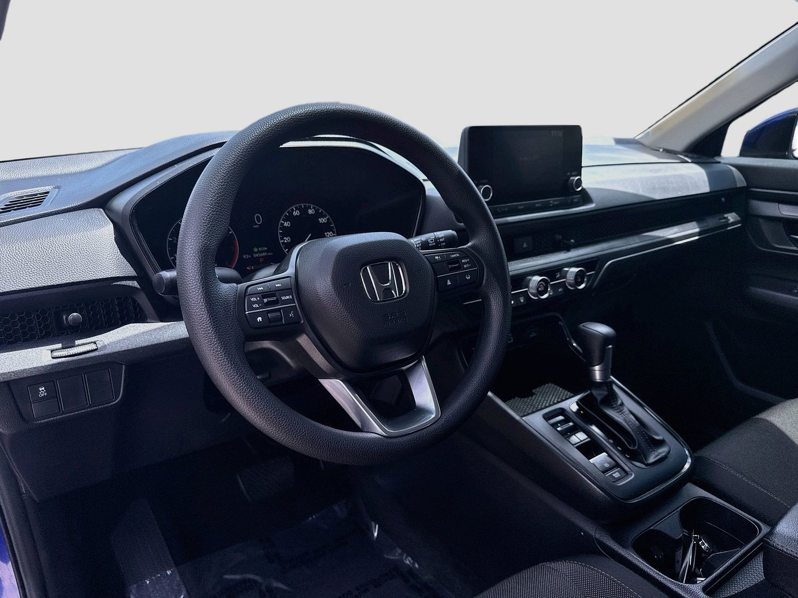 2025 Honda CR-V LX - Photo 9