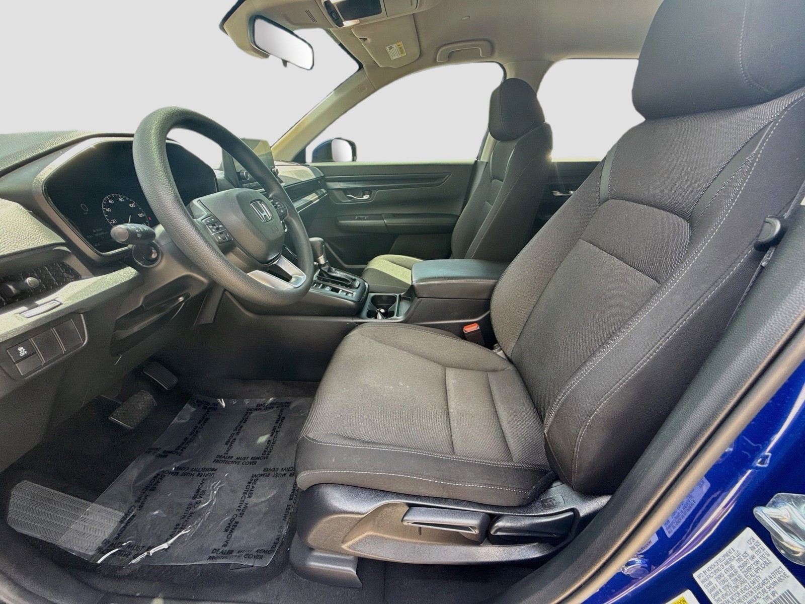 2025 Honda CR-V LX - Photo 18