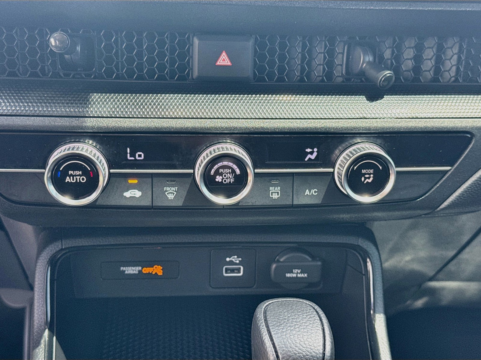 2025 Honda CR-V LX - Photo 14