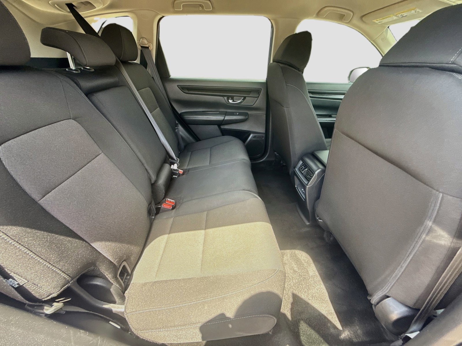 2025 Honda CR-V LX - Photo 28
