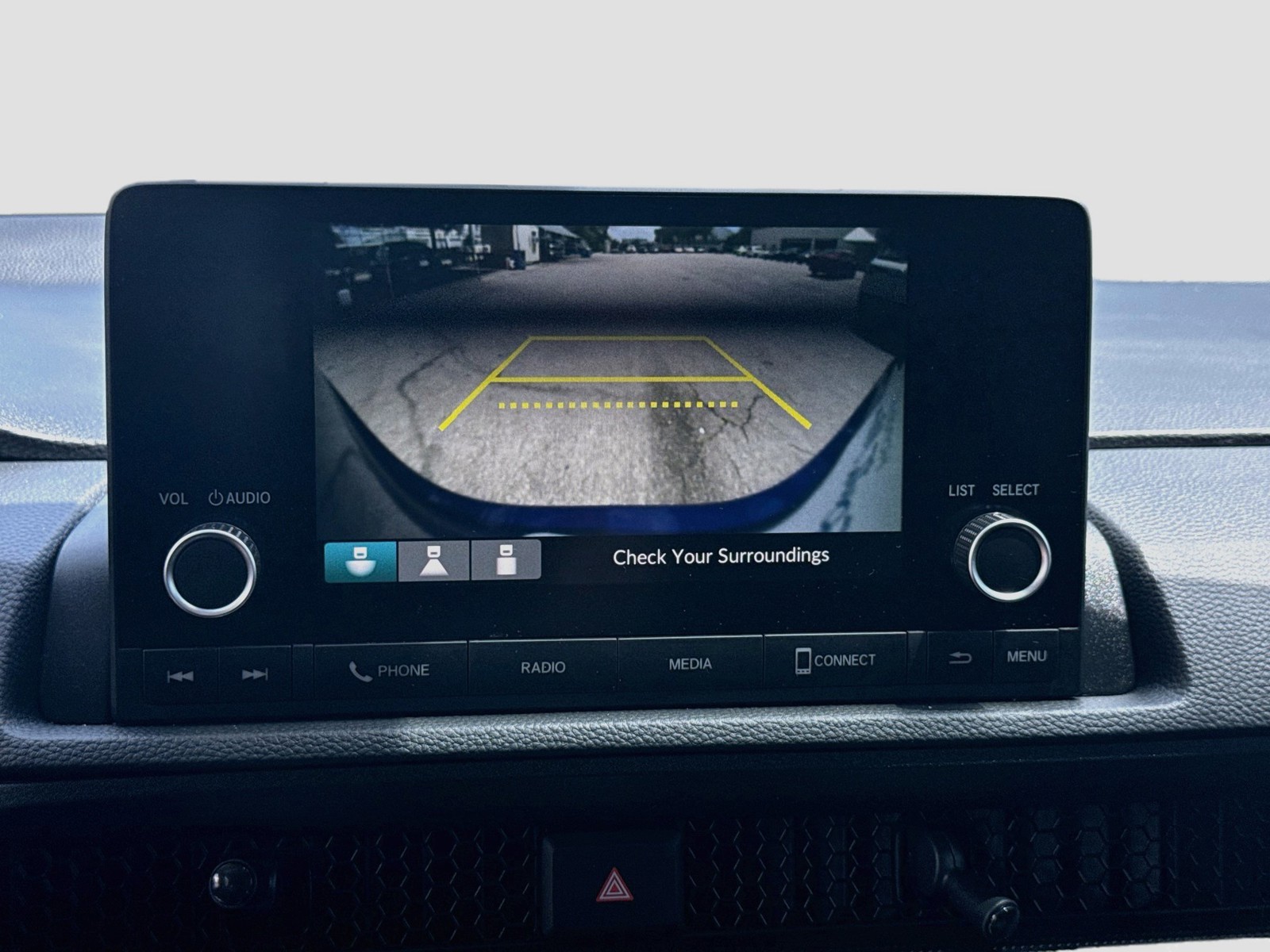 2025 Honda CR-V LX - Photo 13