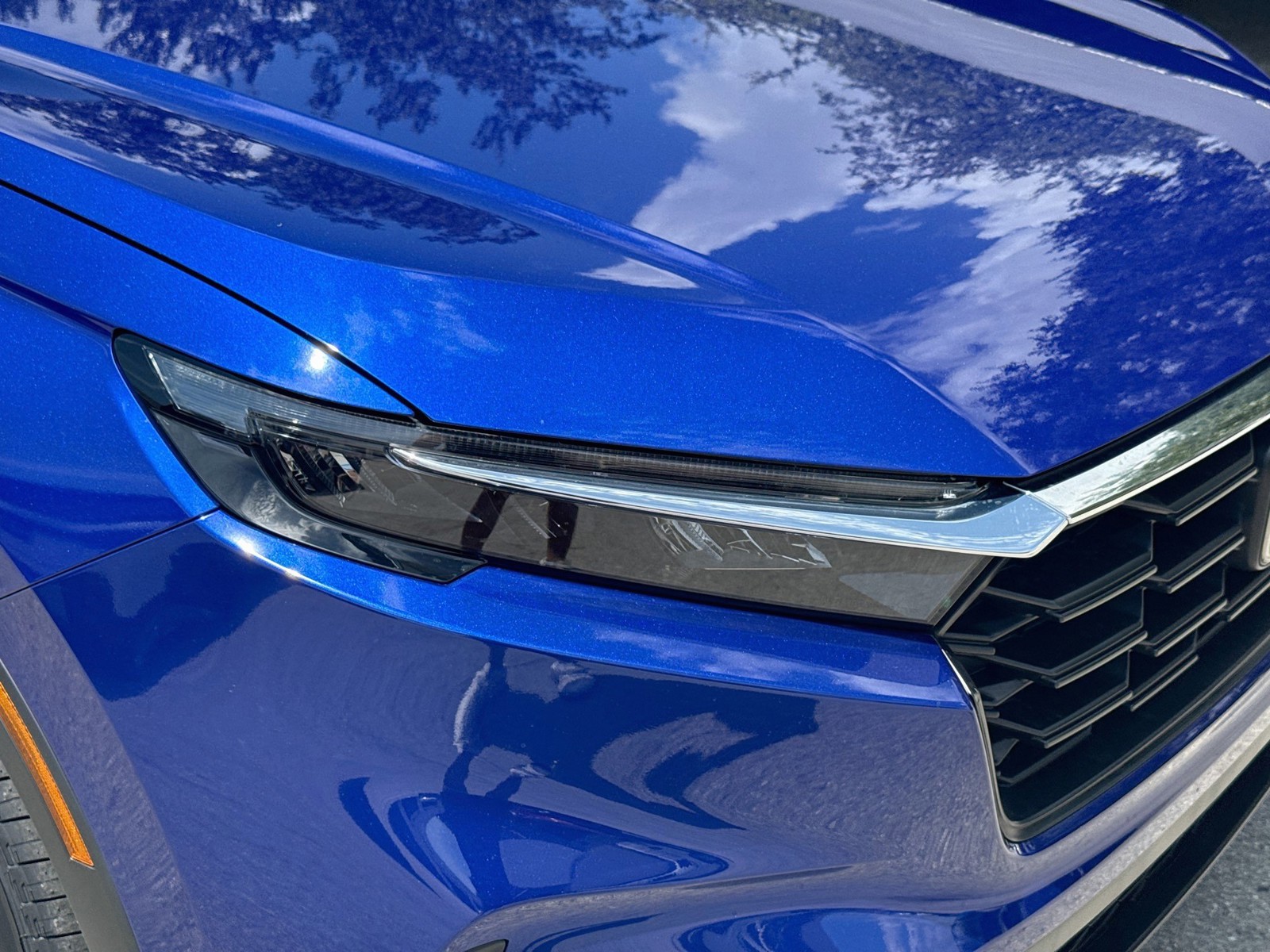 2025 Honda CR-V LX - Photo 34