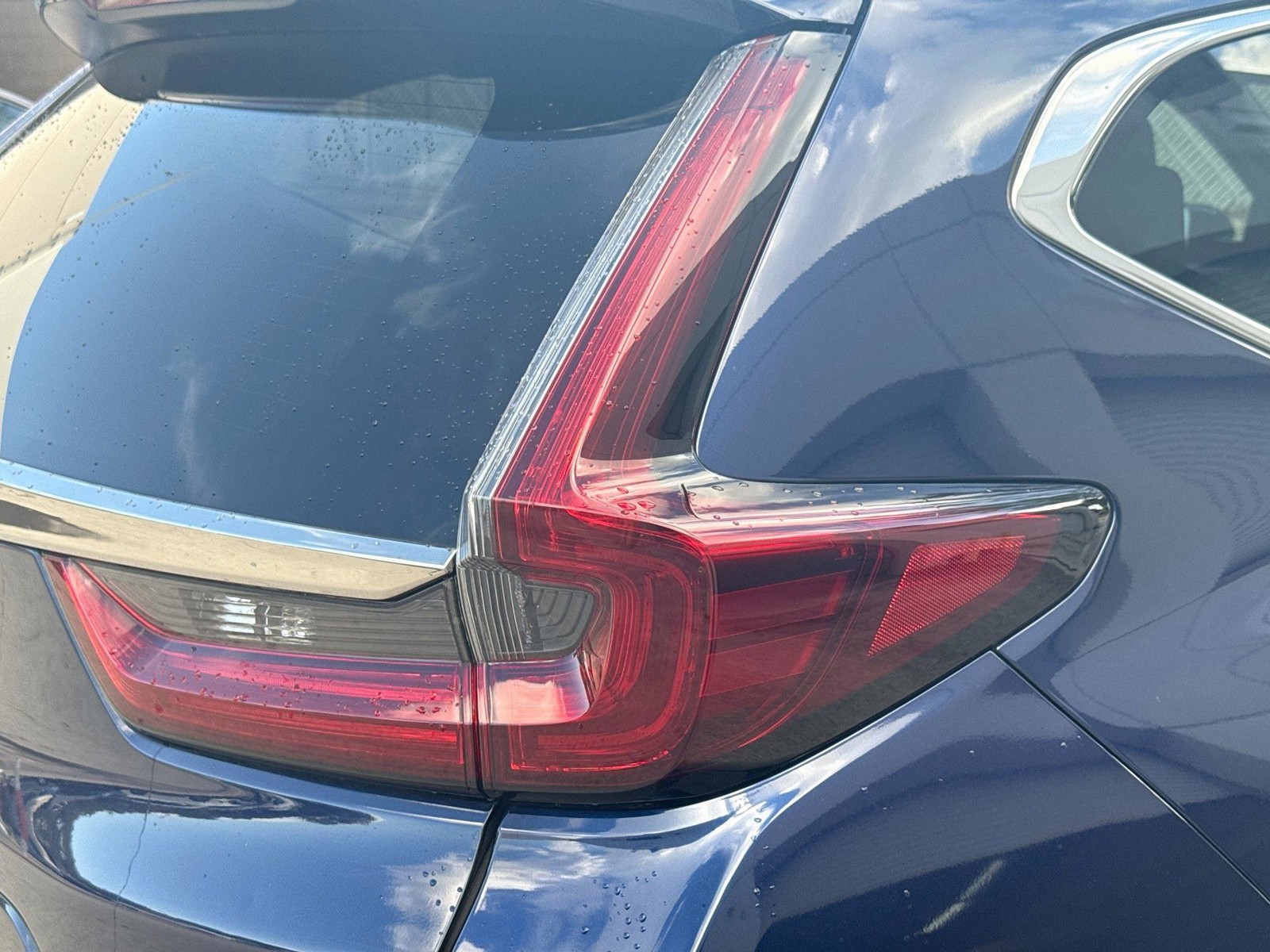 2022 Honda CR-V Touring - Photo 28