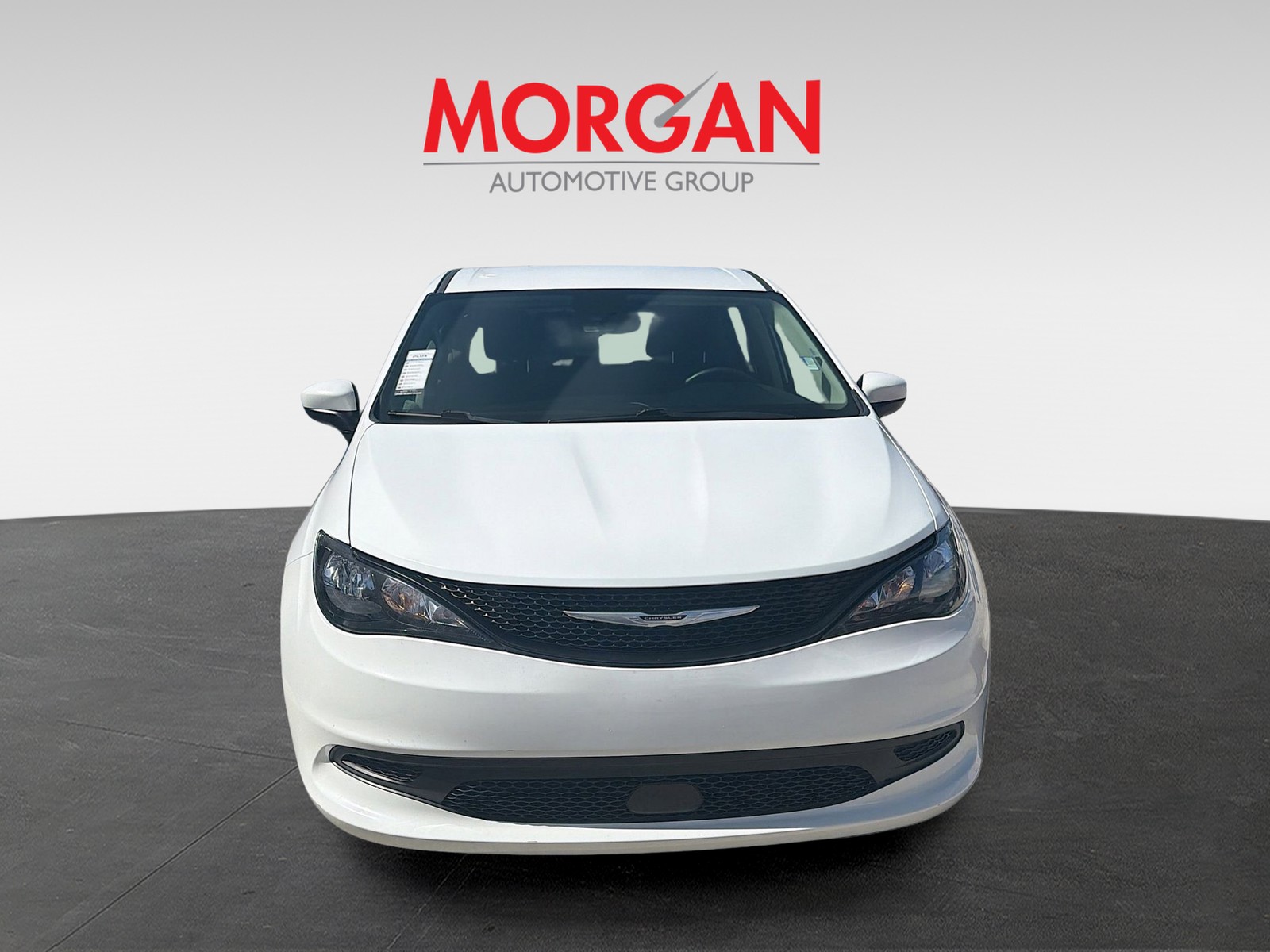 Used 2023 Bright White Clearcoat Chrysler LX image 2