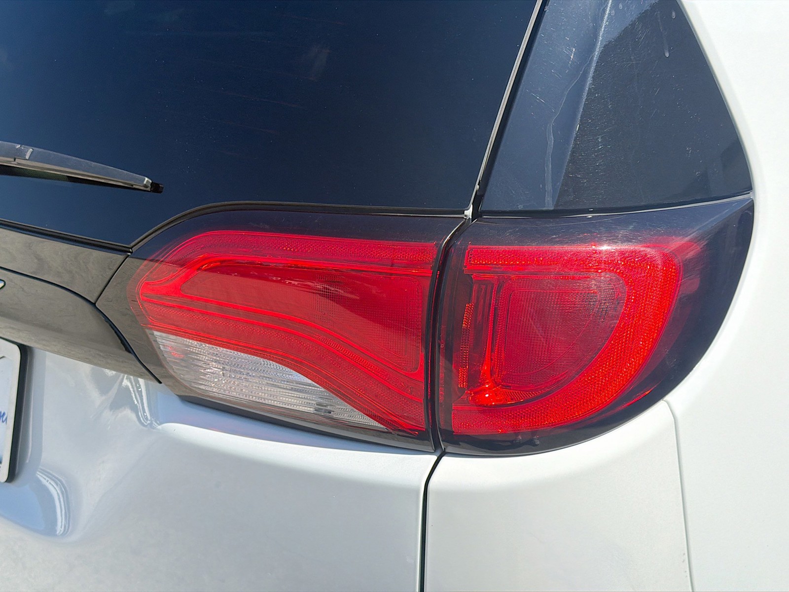 Used 2023 Bright White Clearcoat Chrysler LX image 26