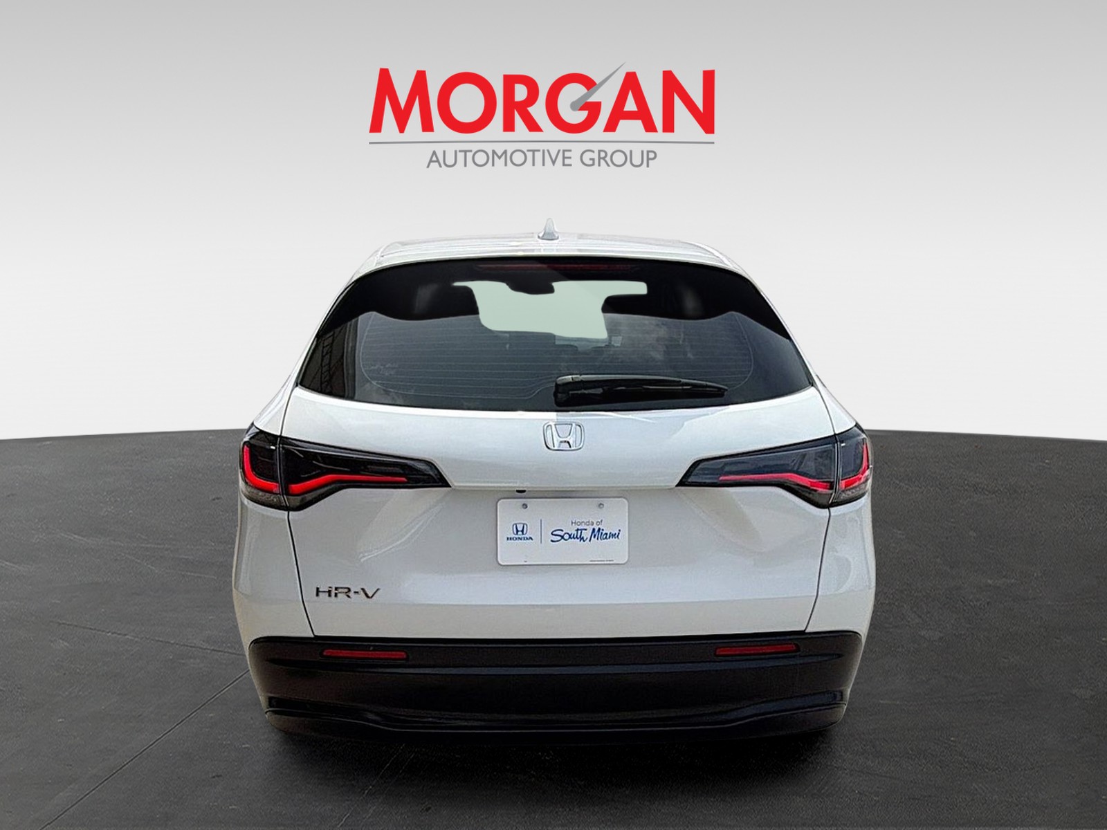 Certified Used 2024 Platinum White Pearl Honda LX image 6