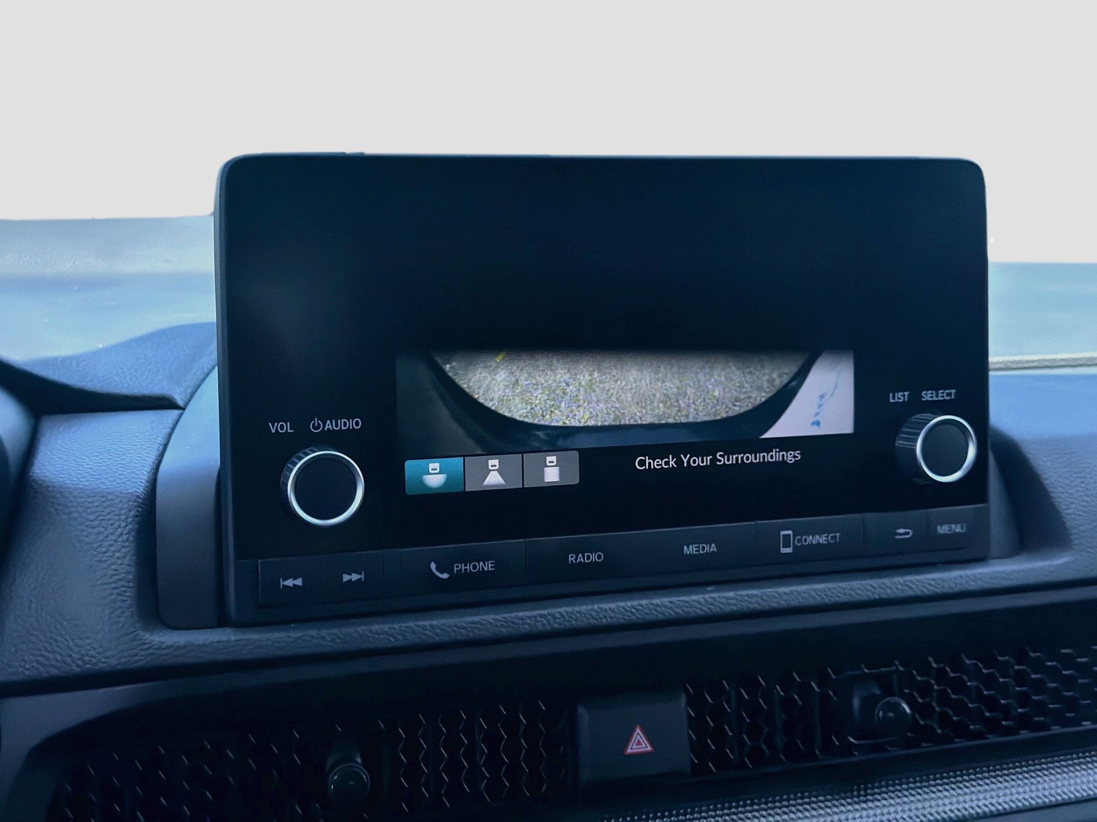2025 Honda CR-V LX - Photo 13