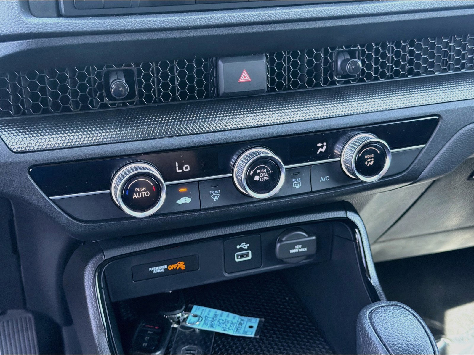 2025 Honda CR-V LX - Photo 14
