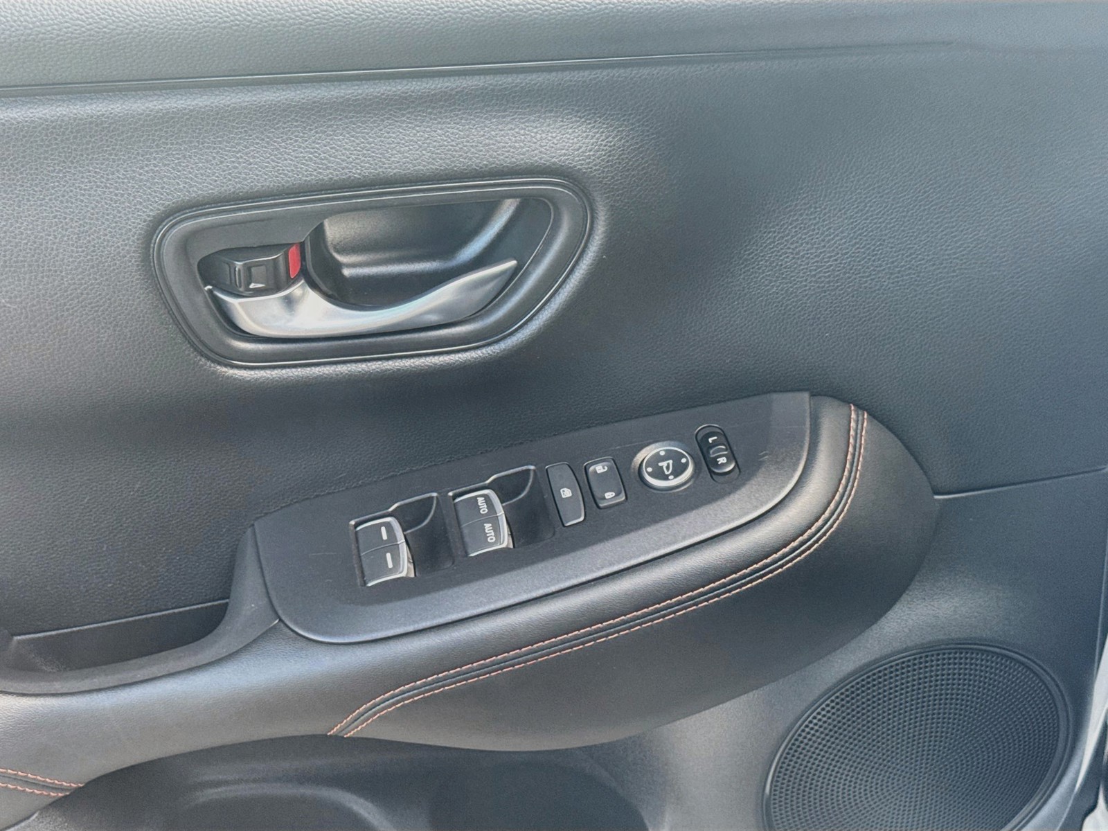 2026 Honda HR-V Sport - Photo 16