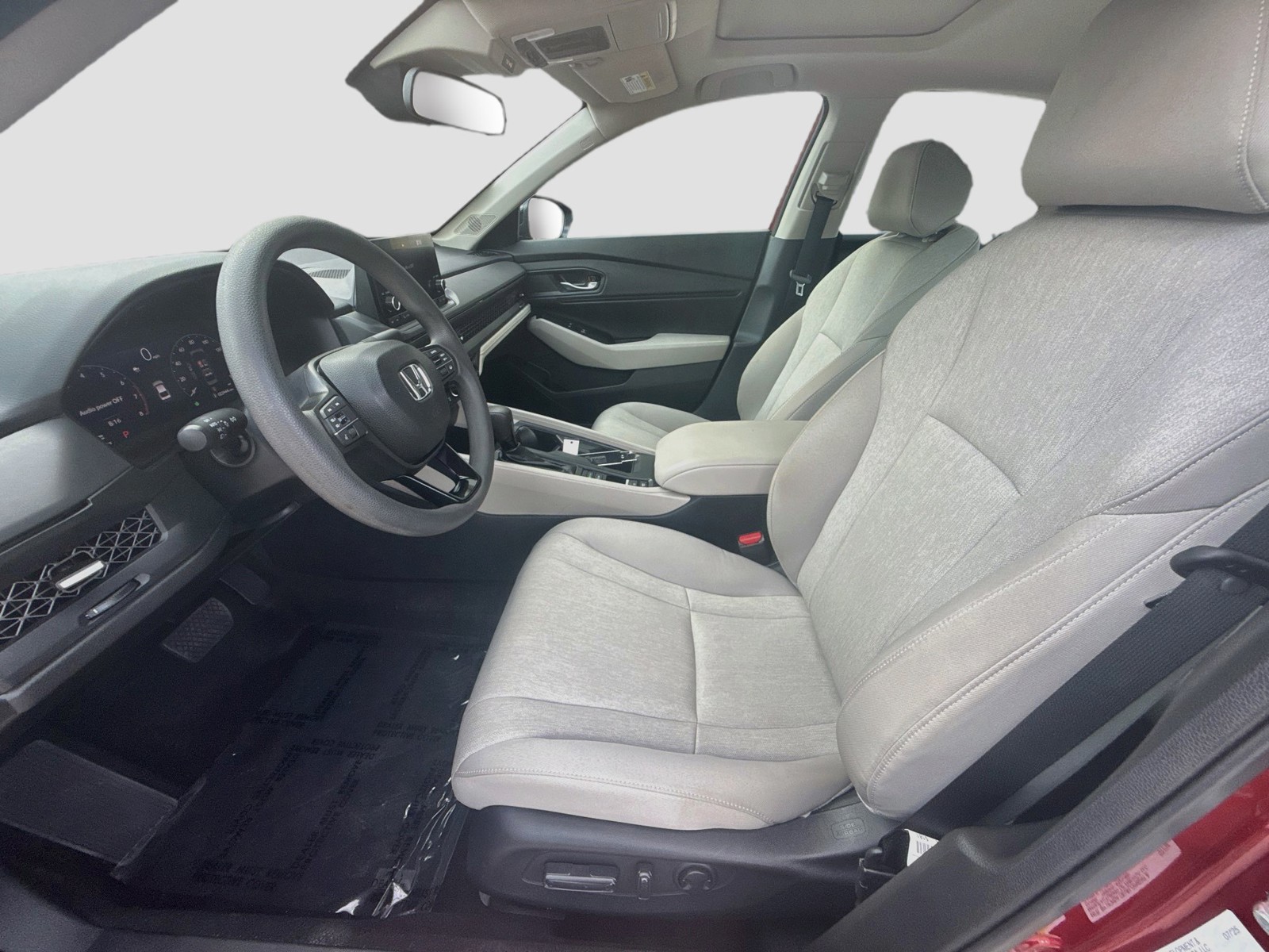 2025 Honda Accord SE - Photo 18