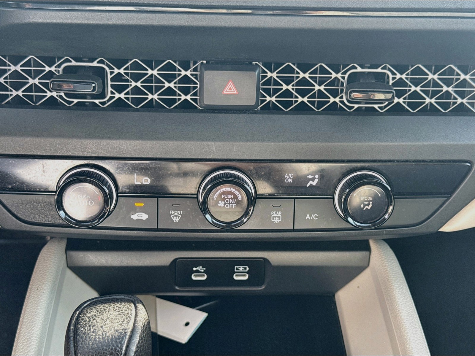 2024 Honda Accord LX - Photo 14