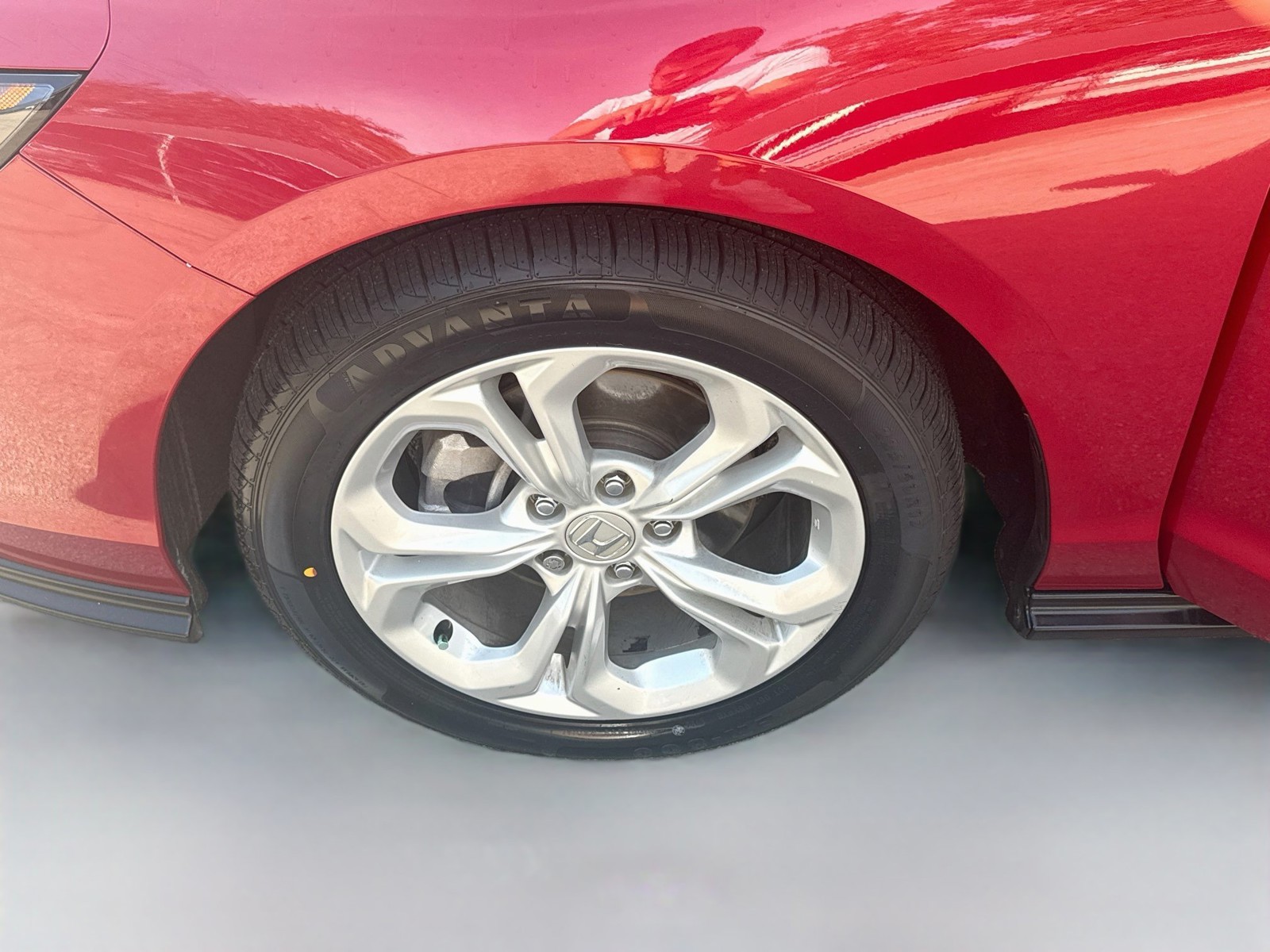 2024 Honda Accord LX - Photo 35