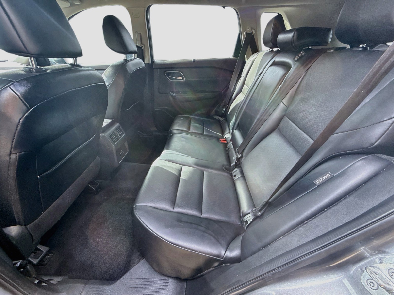 Used 2021 Gun Metallic Nissan SV image 23