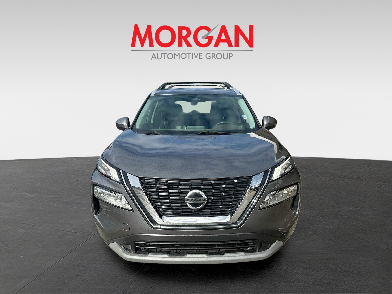 Used 2021 Gun Metallic Nissan SV image 2