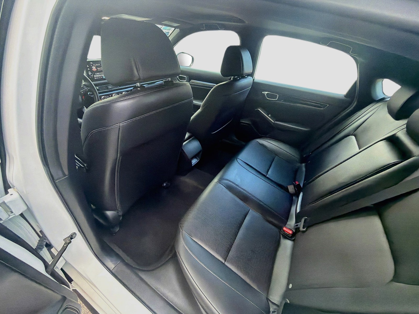 2024 Honda Civic Hatchback Sport Touring - Photo 24