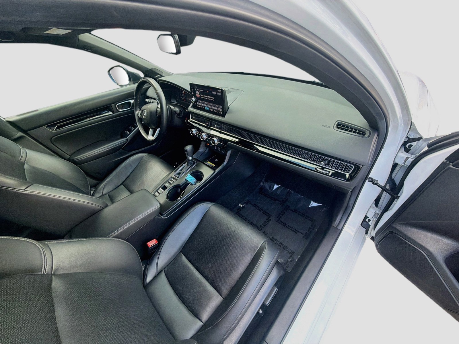 2024 Honda Civic Hatchback Sport Touring - Photo 32