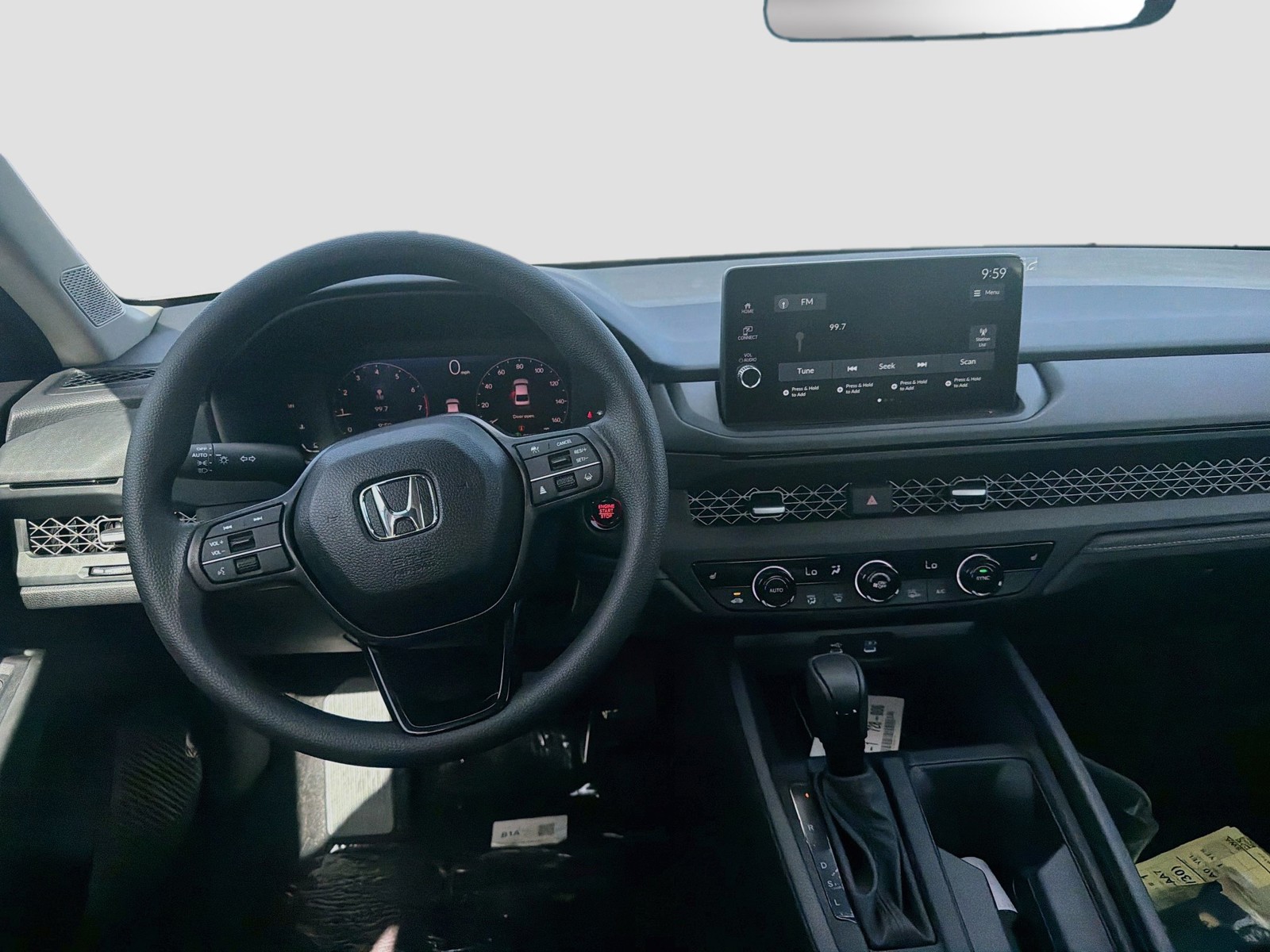 New 2026 Platinum White Pearl Honda SE image 18