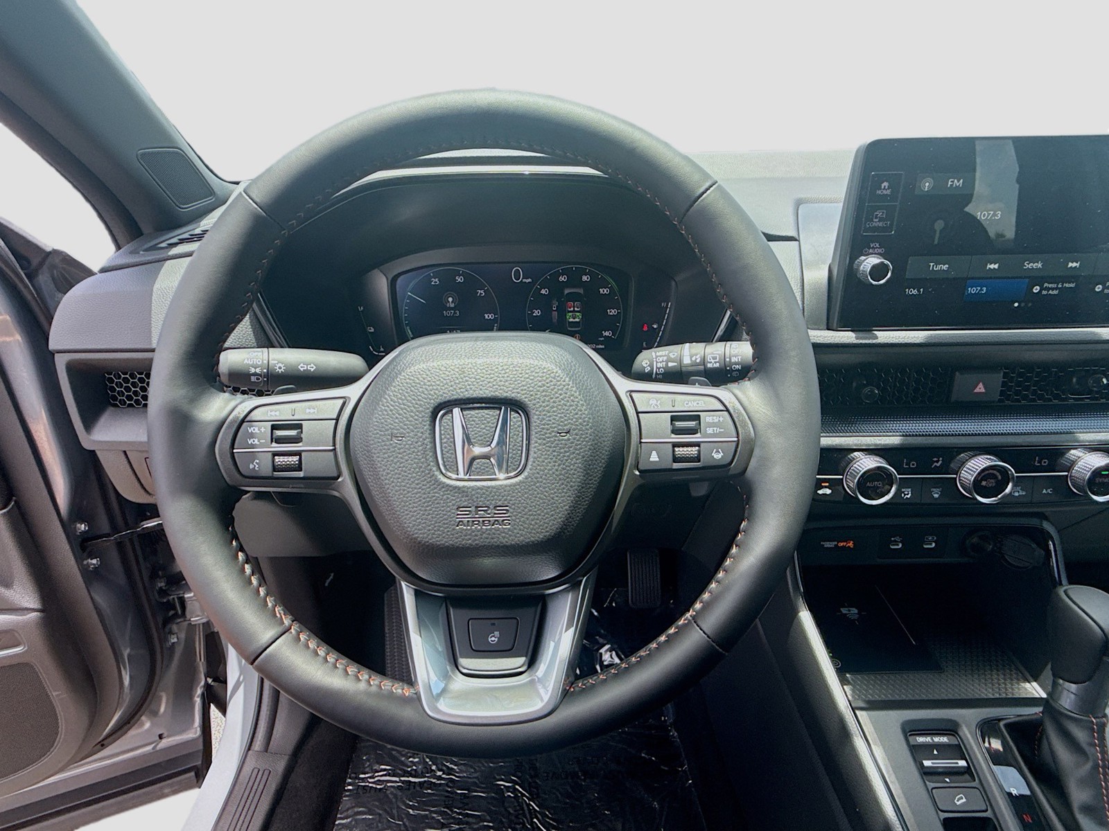 New 2026 Urban Gray Pearl Honda TrailSport image 10