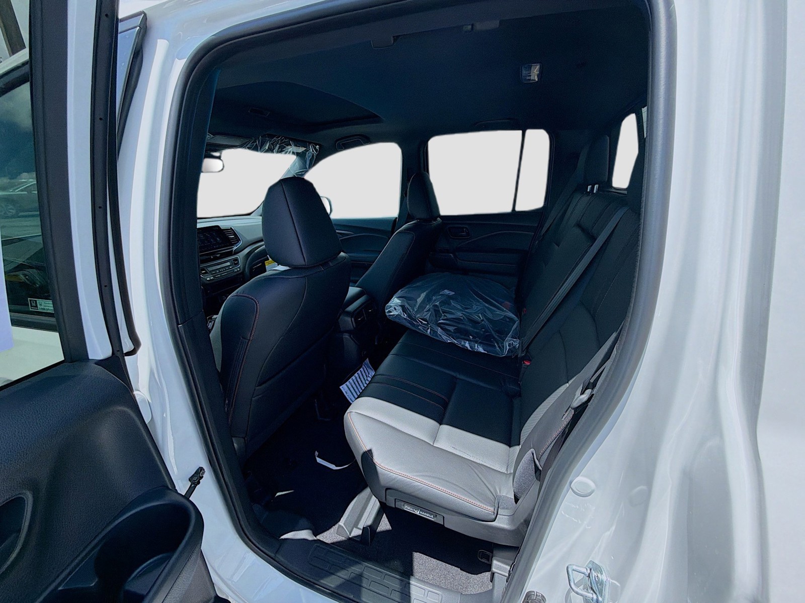New 2026 Platinum White Pearl Honda TrailSport image 21