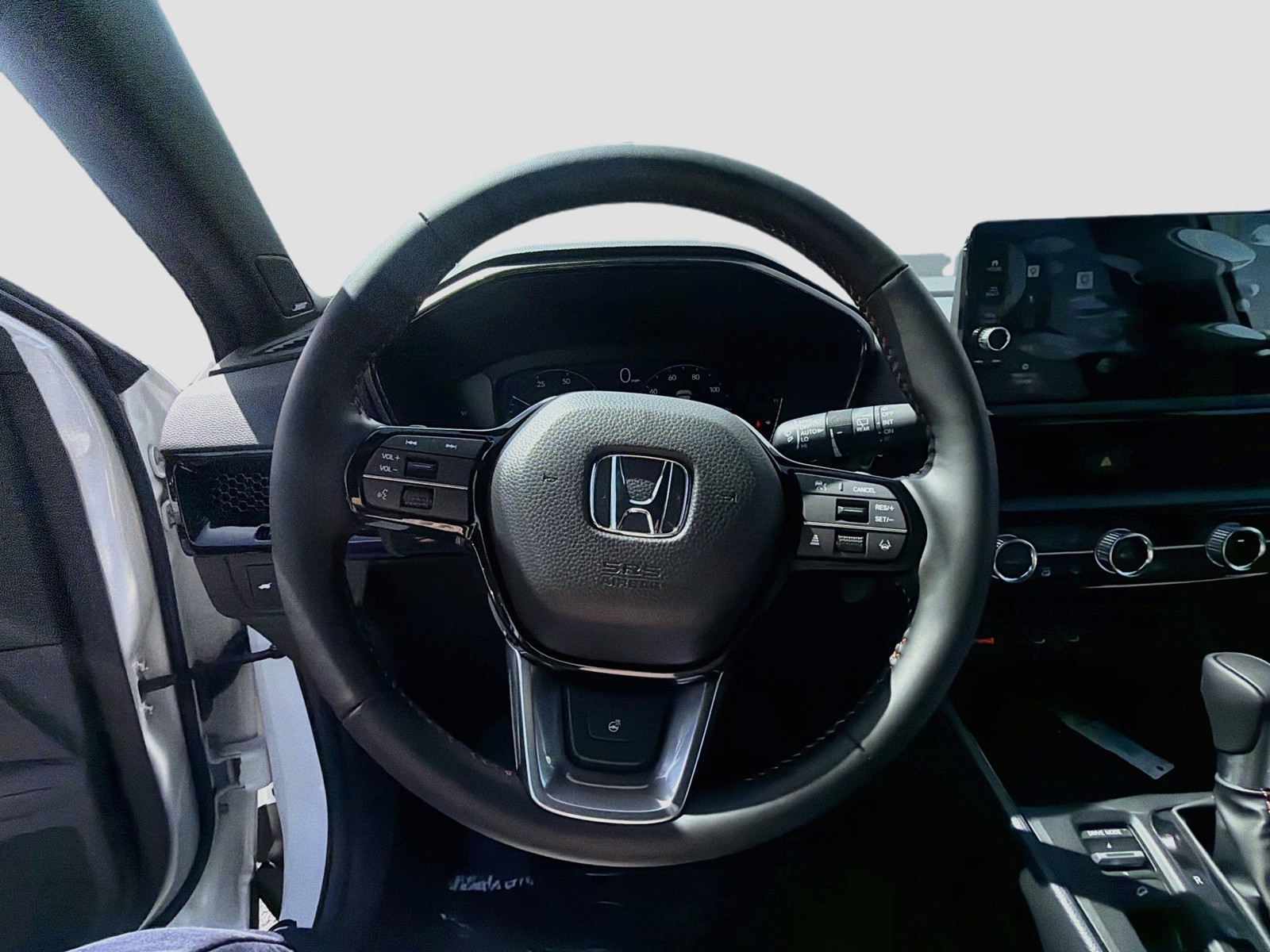 New 2026 Platinum White Pearl Honda Sport Touring image 10