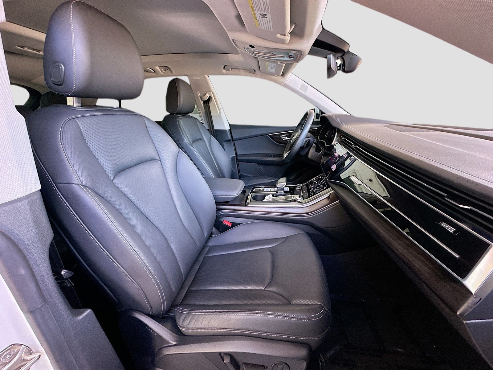 Used 2023 White Audi 55 Premium Plus image 30