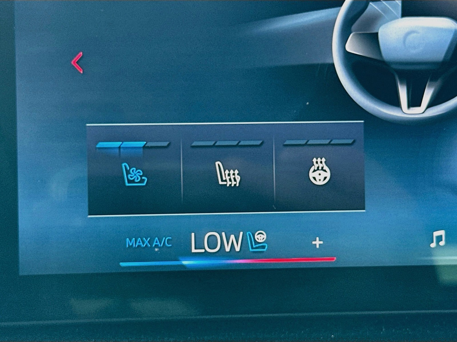 Certified Used 2025 Black BMW M50 xDrive image 19