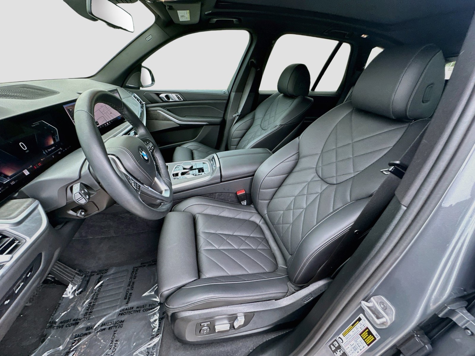 Certified Used 2025 Gray BMW xDrive40i image 21