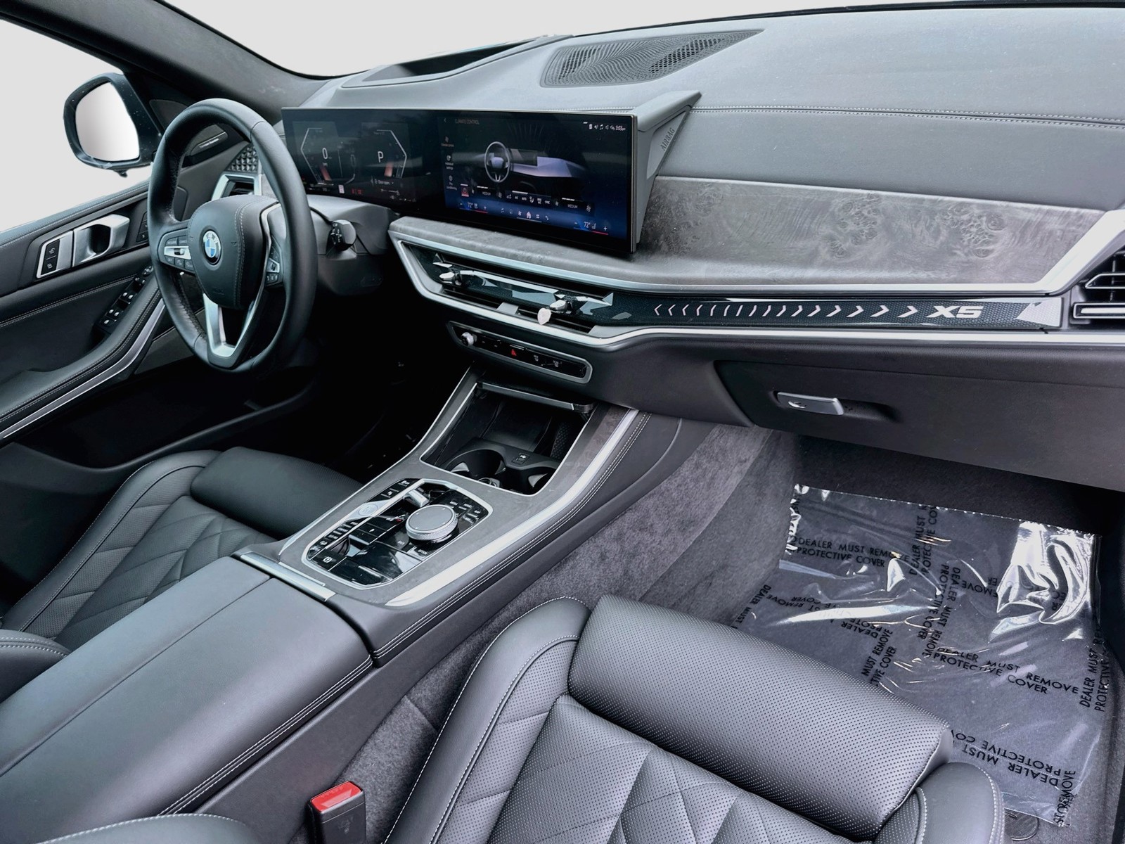 Certified Used 2025 Gray BMW xDrive40i image 29