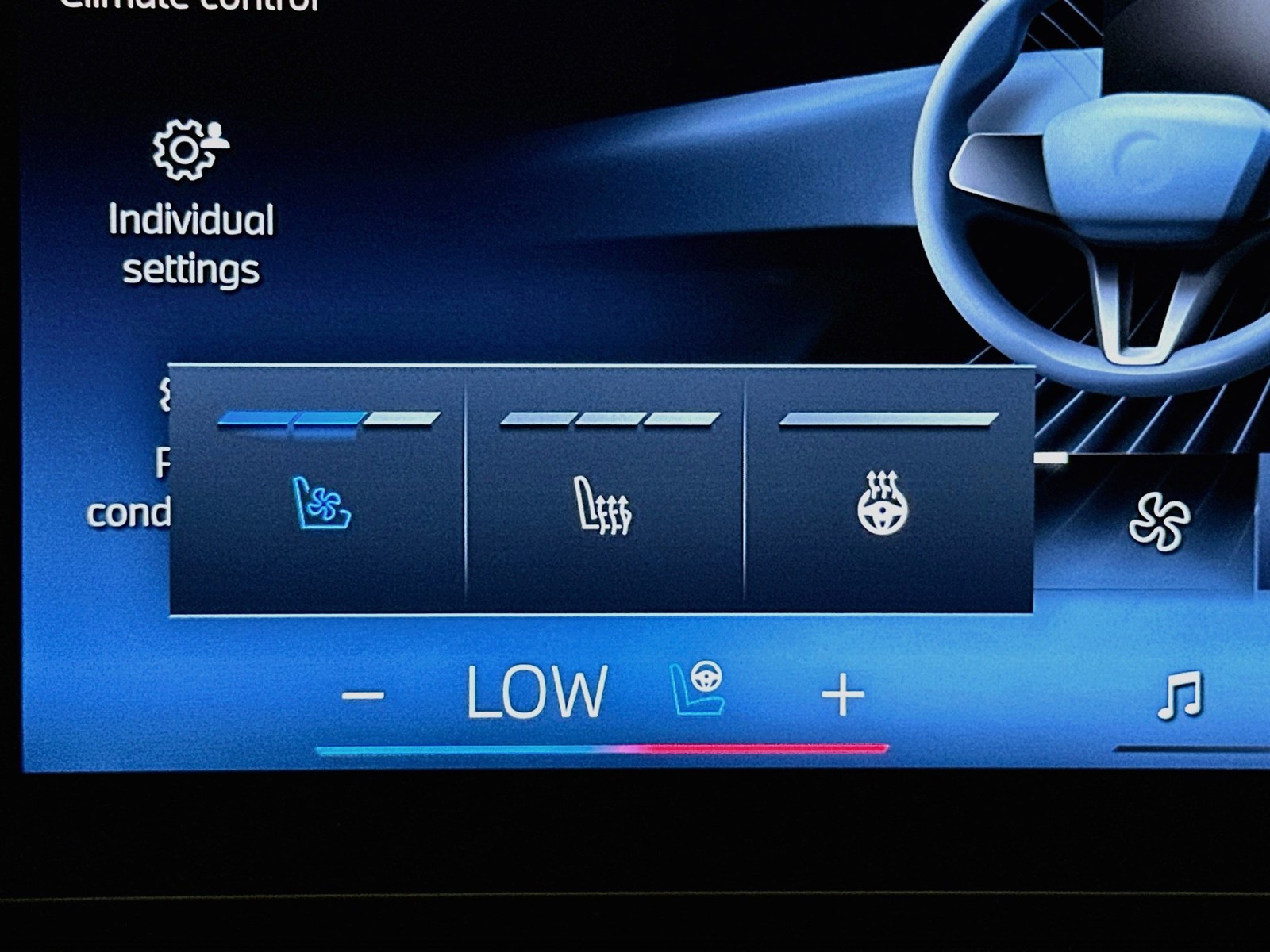 Certified Used 2026 Gray BMW xDrive40i image 20