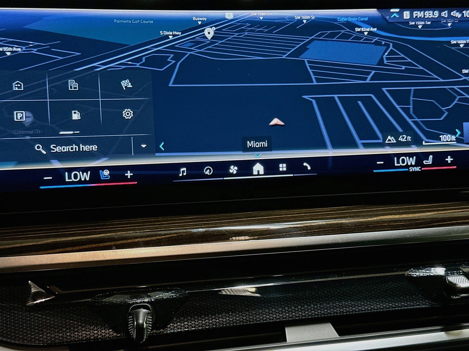 Certified Used 2026 Gray BMW xDrive40i image 12