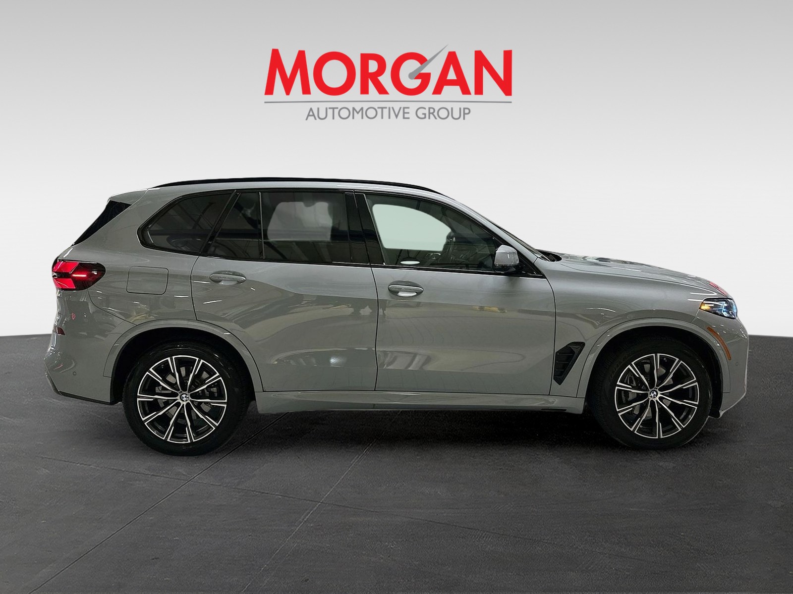 Certified Used 2026 Gray BMW xDrive40i image 8