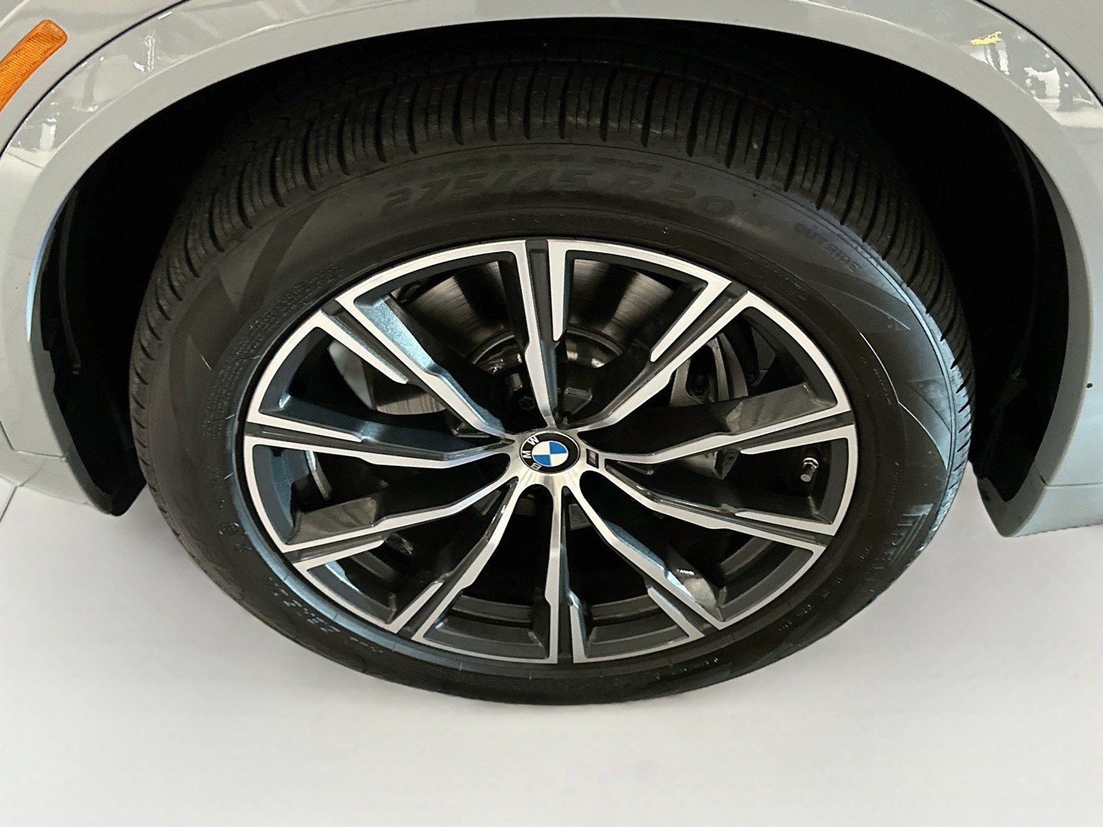 Certified Used 2026 Gray BMW xDrive40i image 34
