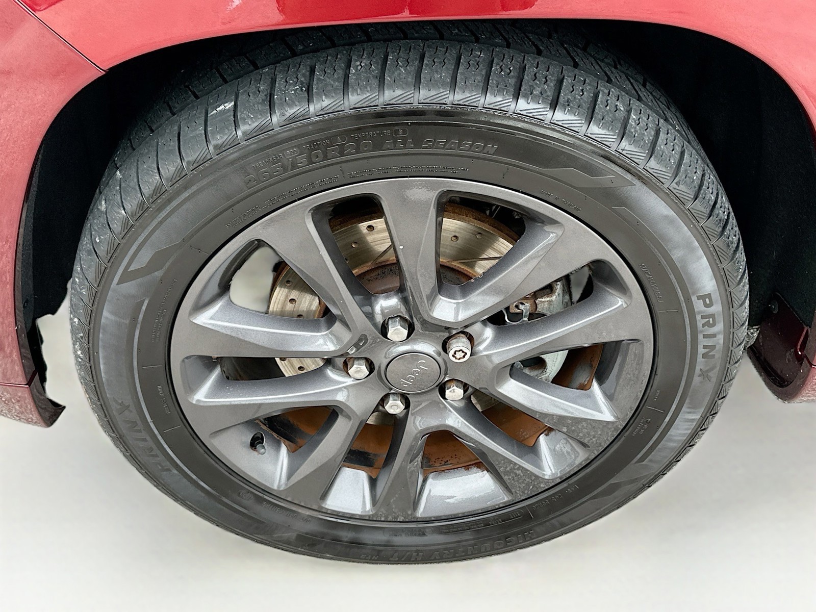 Used 2018 Red Jeep Overland image 34