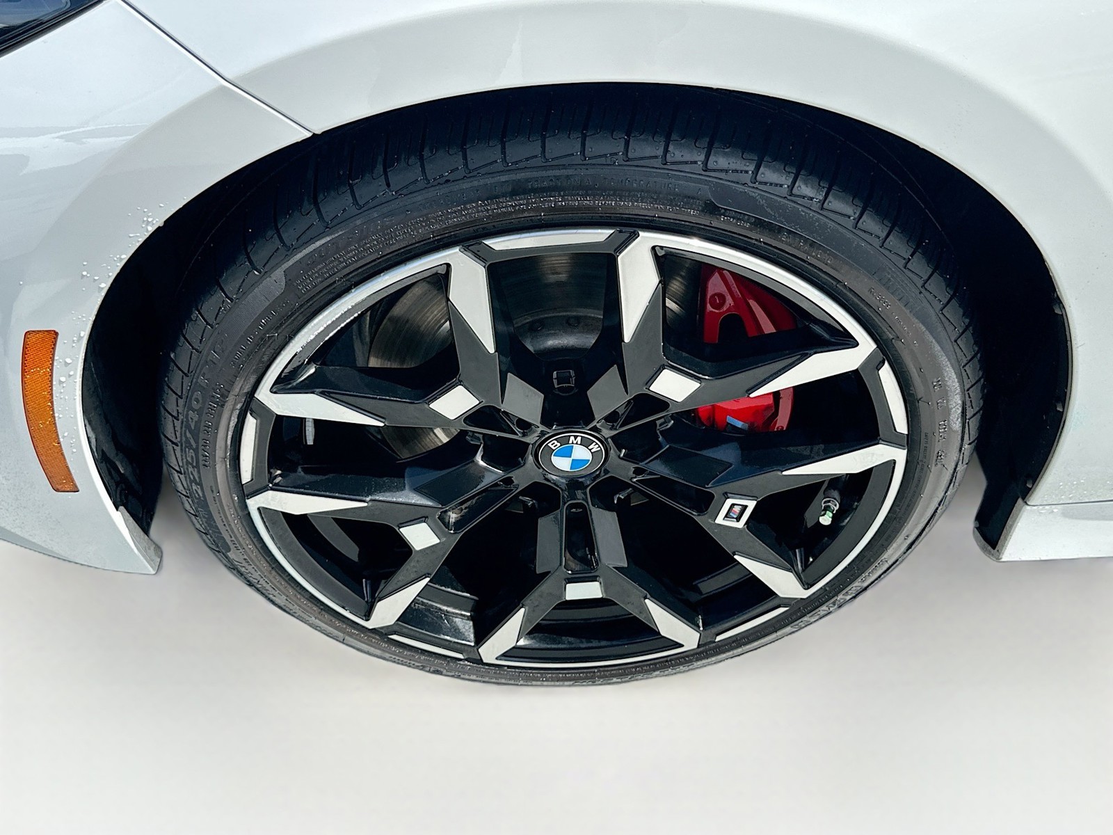 Certified Used 2025 White BMW 330i image 34
